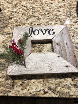 Love picture frame