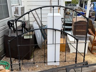 Black Metal Bed Frame Headboard and Footboard