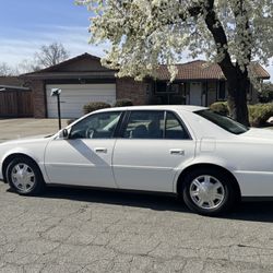 2004 Cadillac DeVille