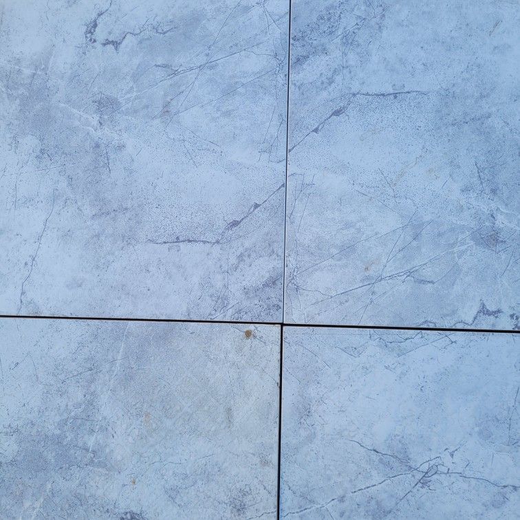CERAMIC TILE- NEW- CHILO GREY