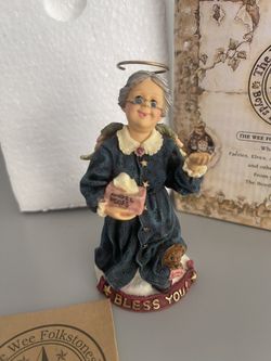 Porcelains Collectibles 