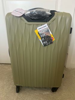 Swiss gear 8081 expandable luggage,Hard Shell Medium with spinner wheels