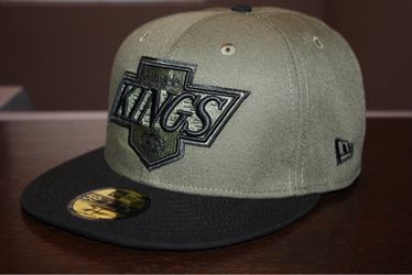 Los Angeles Kings New Era 7 1/2 New with tags camouflage