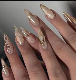 Unas acrílicas y gel x