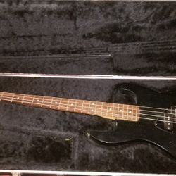 Electric Fender Bass