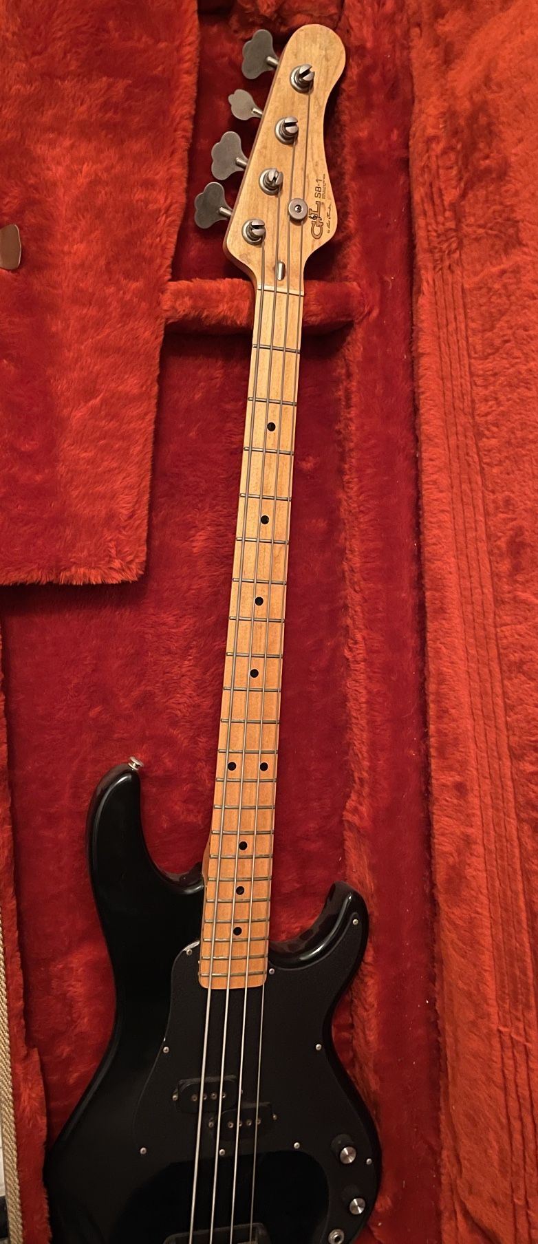 1987 G&L SB-1