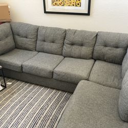 Sectional Couch , Great Condition