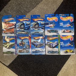 10 Hot Wheels Cars In Box