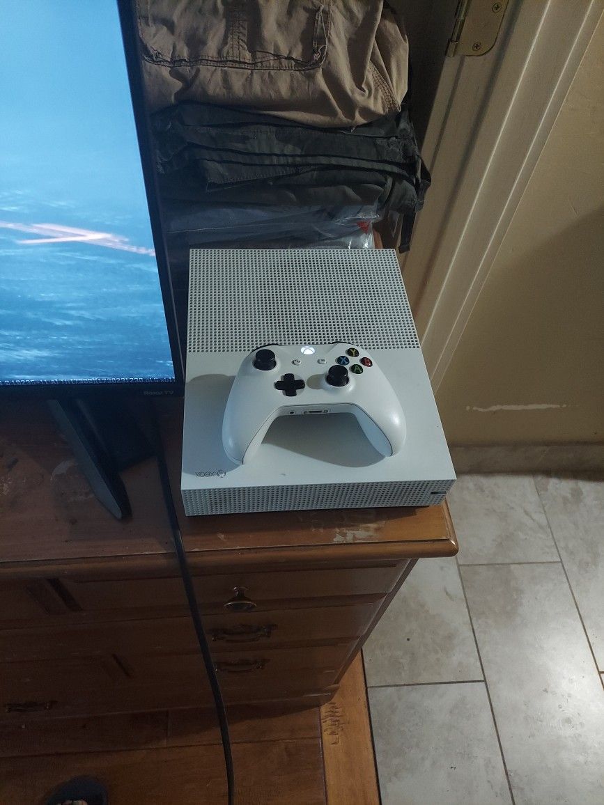 Xbox One S
