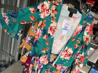 Size M Retail 34$