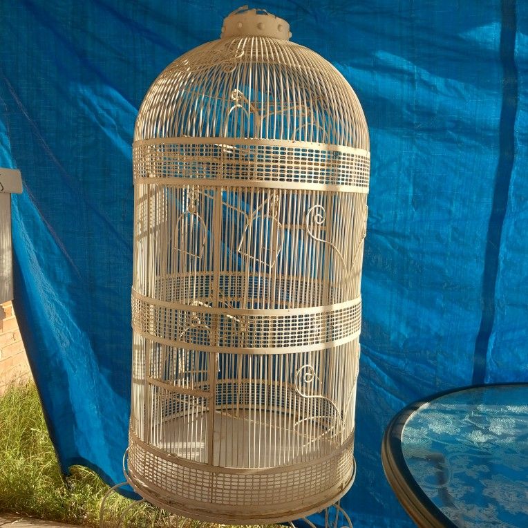 4 Feet Tall Bird Cage