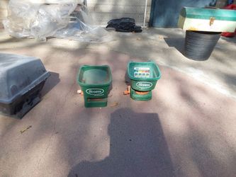 fertilizer spreader