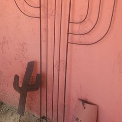 Cactus Metal Garden Art