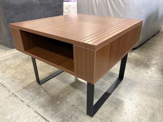 Modern Walnut Finish Accent Table with Lift Top Storage Feature