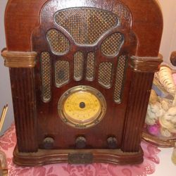 Norman Rockwell's collector radio