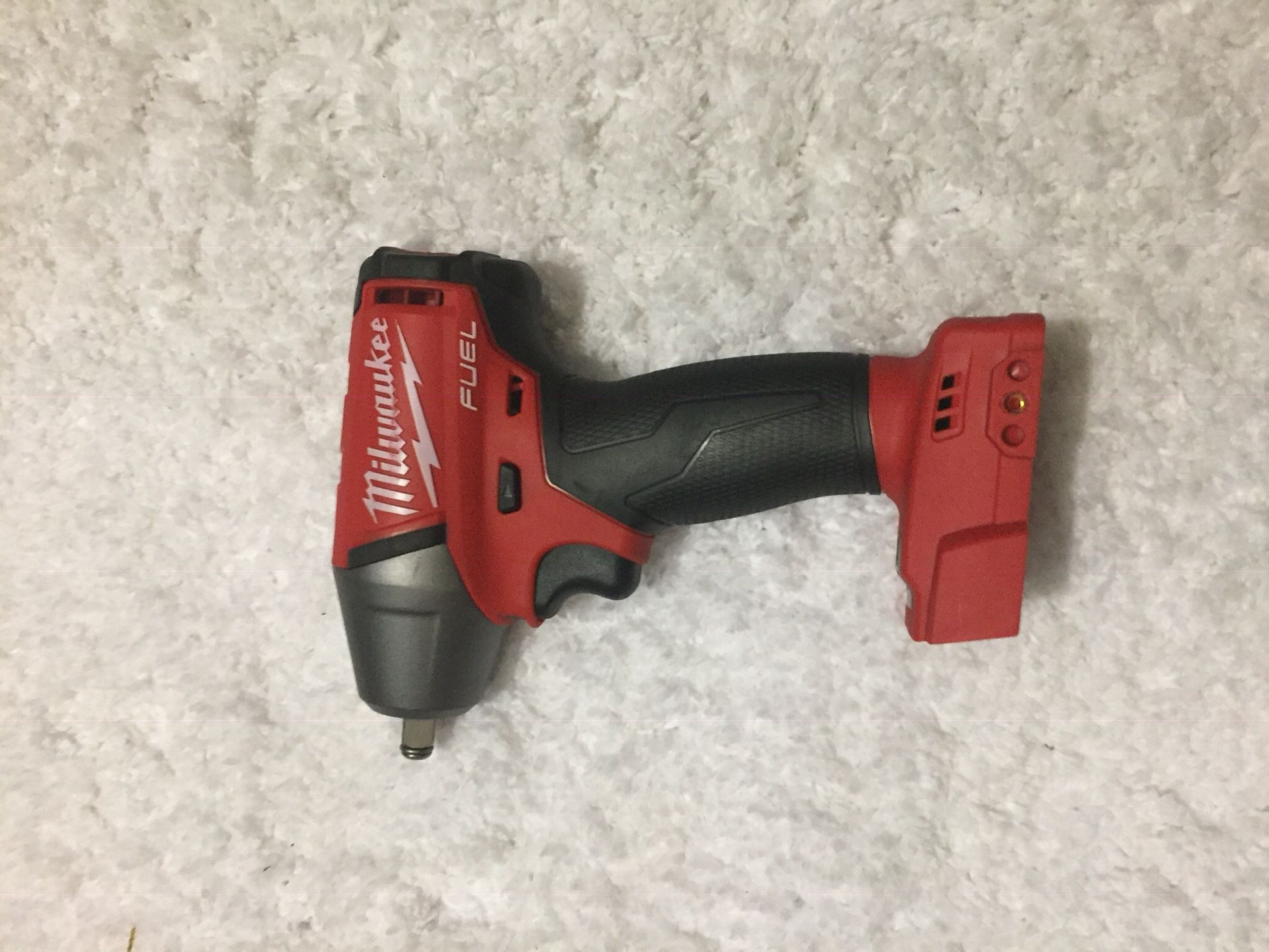 Milwaukee M18 impact wrench 3/8