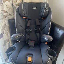 Chicco Car Seat