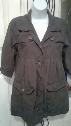 Gabardina mujer manga 3/4. Small. No tiene detalles , en perfecto estado