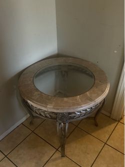 2 Round Glass Top Accent Table