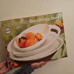 Melamine Serving set 3 piece NEW