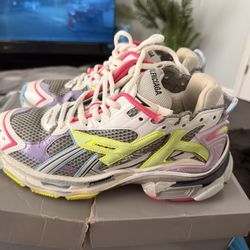 Balenciaga Runners 