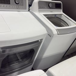 LG Topload Washer Gas Dryer Set