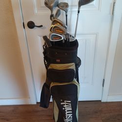 Golf Bag With Golf Clubs 