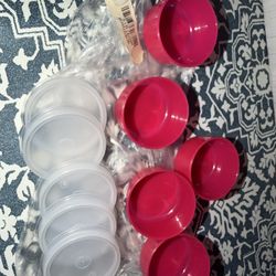 New 5pc Hot Pink Tupperware Smidgets Dressing Lotion Pills