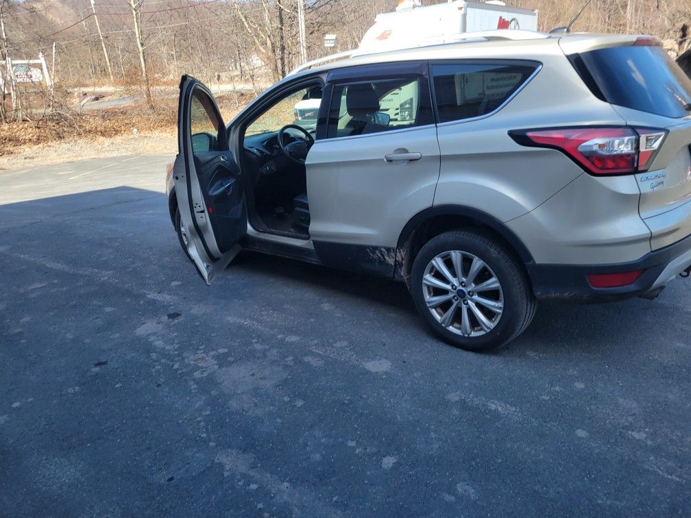 2017 Ford Escape