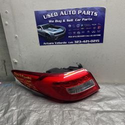 Tail Light Hyundai Sonata 