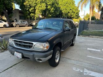 Ford Explorer SUV