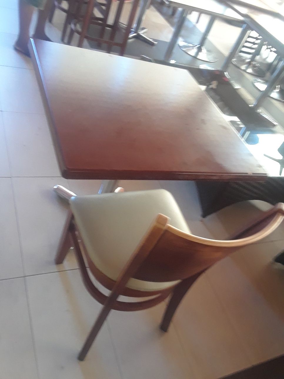 Table 4 chair