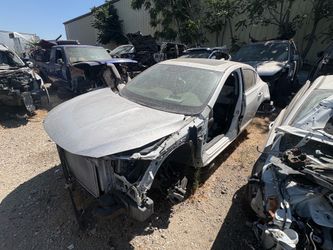 Parts Only 2019 Acura ILX Parting Out