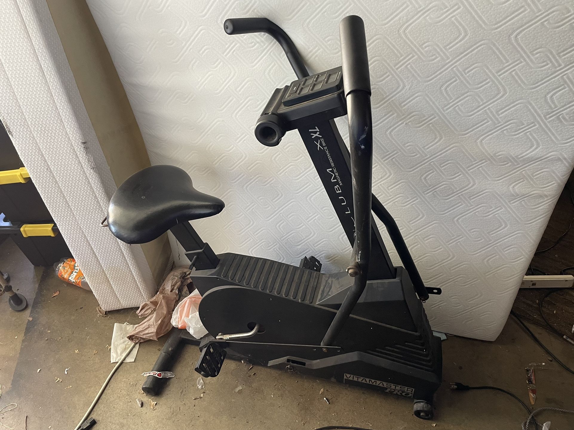 Vitamaster biomaster exercise online bike