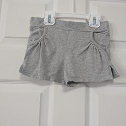 Old Navy Light Gray Kids Shorts Size 4T