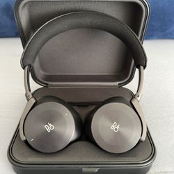 Bang & Olufsen Beoplay H95 (Black)