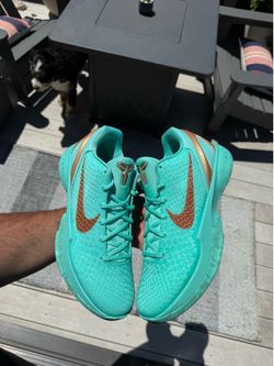 Jalen Brunson Kobe 6 Size 11