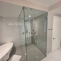 Glass Shower In All The Measures