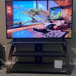 TV - Vizio-55" TV - 4K HDR