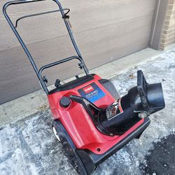 20" TORO CCR 2450 R-Tek 💥 2 Cycle SNOWBLOWER Pull Start
