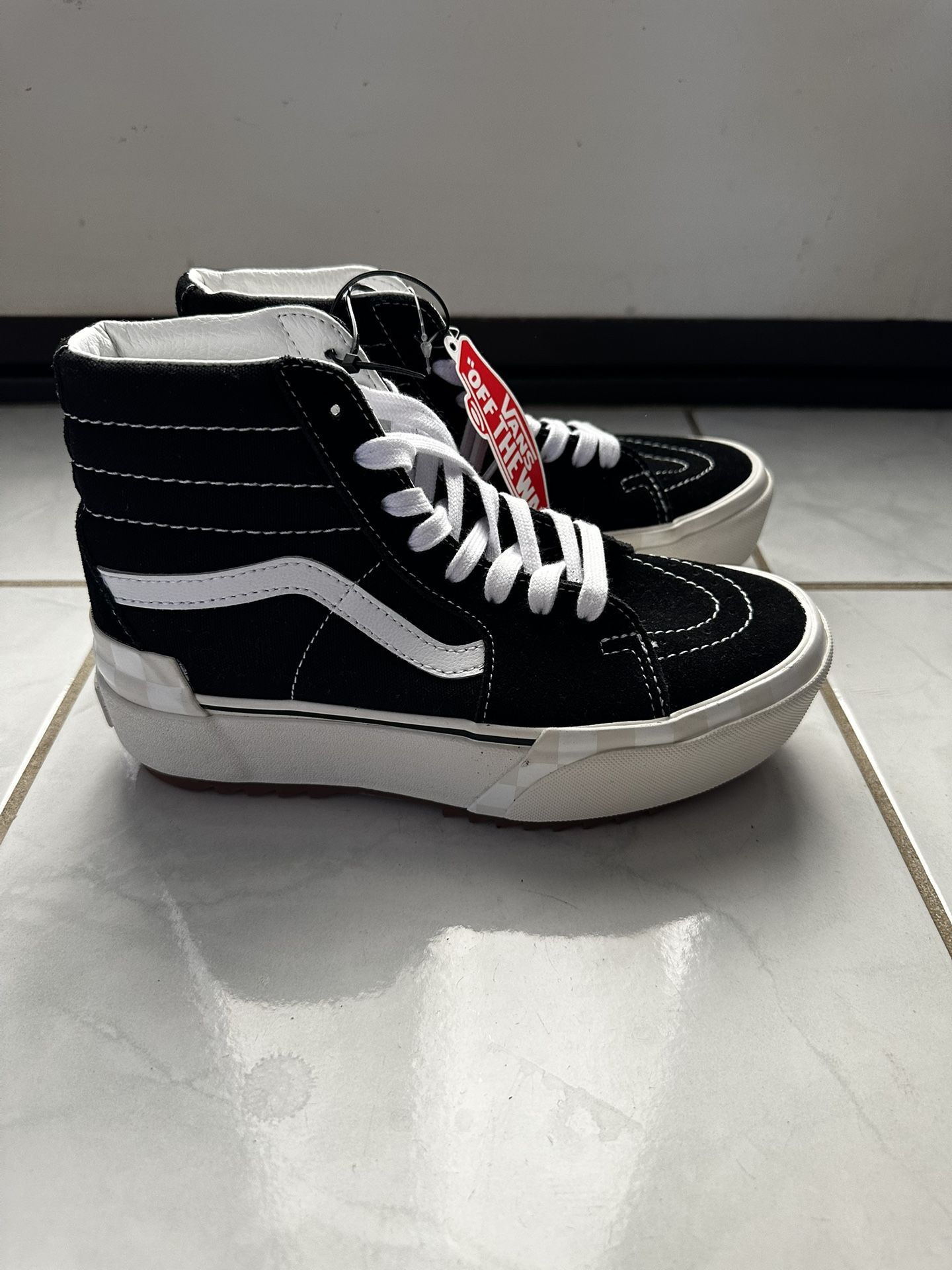 Vans High Top - Size 6