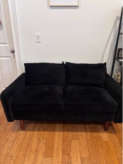 Love seat
