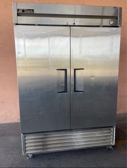 Commercial Refrigerator