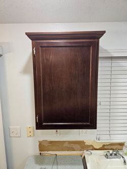 CABINETS-UPPERS