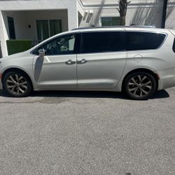 2020 Chrysler Pacifica