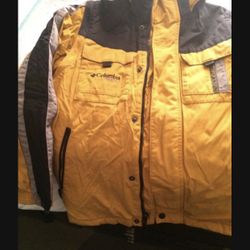 Colombia Jacket For Kids Size 10/12 Is Good Condition