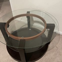 2 coffee tables