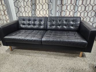 Black Leather Tufted Two-Seat Sofa
