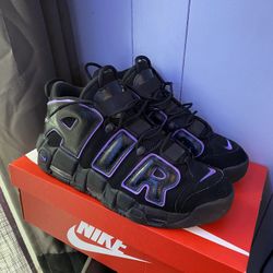 Nike Uptempo 