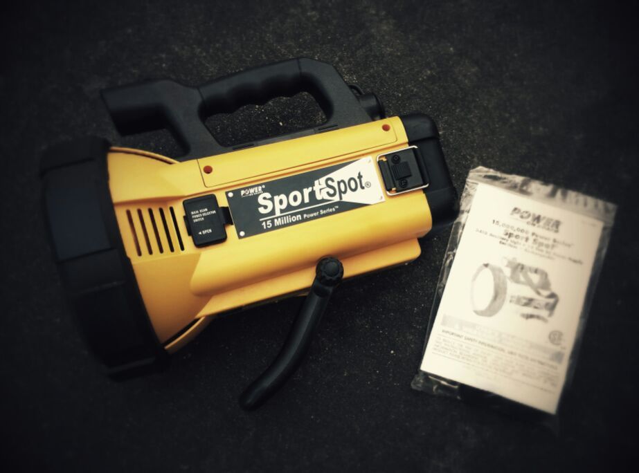 RECHARGEABLE SPOT LIGHT